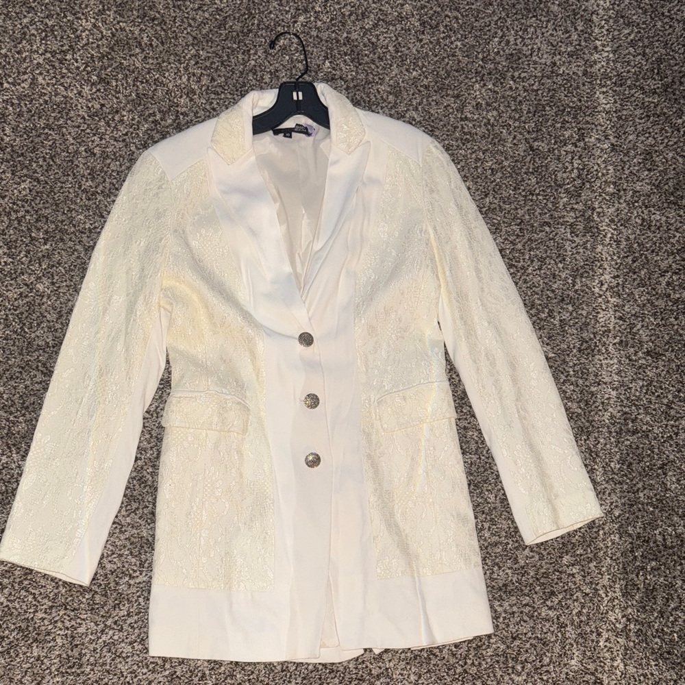 Etcetera Elegant Cream Blazer